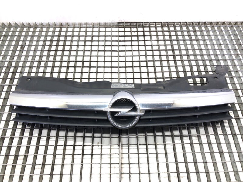 Maska chladiča grill Opel Astra H Kombi (A04) 2004 - 2014