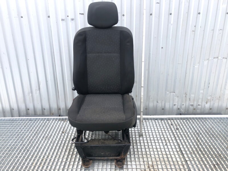 Sedadlo ľavé predné Opel Movano B (X62) 2010 - 2022