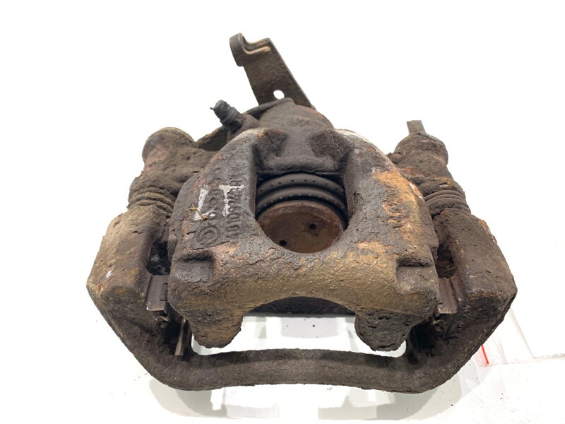 Brzdový strmeň ľavý zadný Opel Movano B (X62) 2010 - 2022