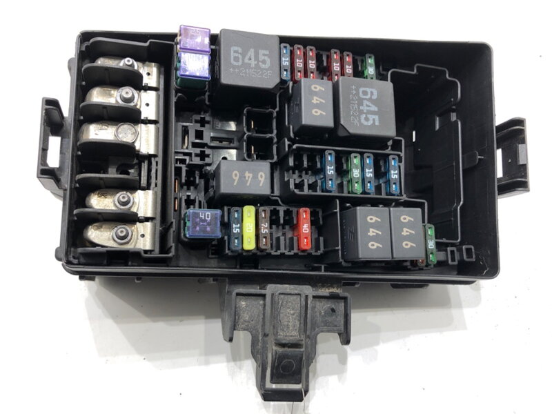 Poistková skrinka VW Arteon (3H7, 3H8) 2017 - 2022 5Q0907361D