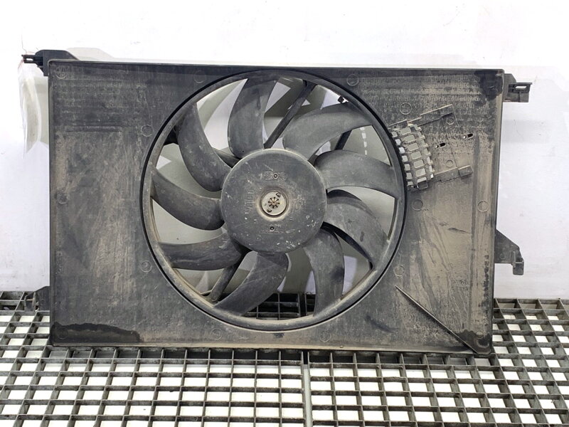 Ventilátor chladiča Opel Vectra C (Z02) 2002 - 2009