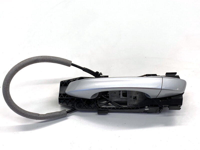 Kľučka vonkajšia ľavá zadná VW Golf VII (5G1, BQ1, BE1, BE2) 2012 - 2022