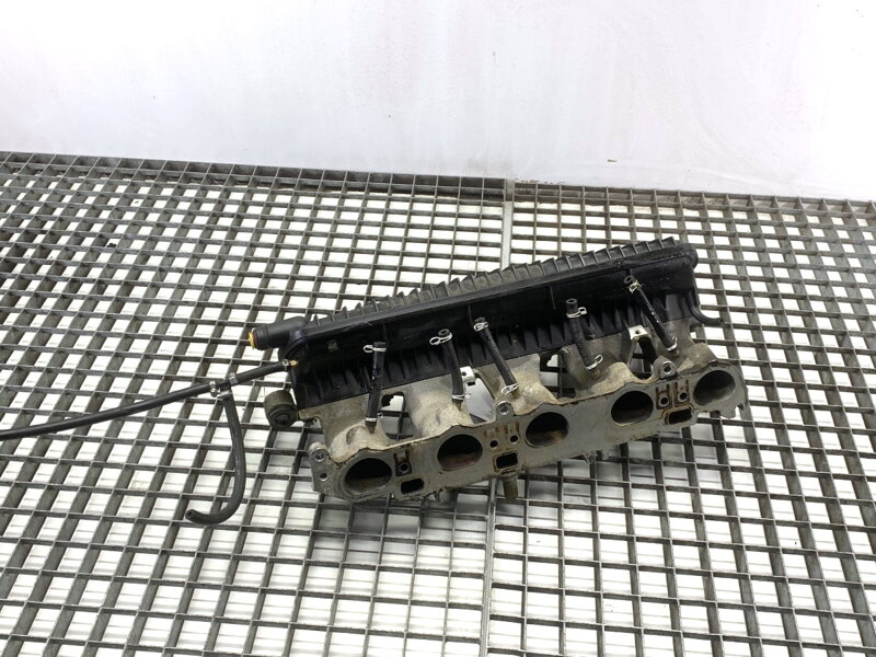 Sacie potrubie Volvo V70 III (135) 2007 - 2016 30650184