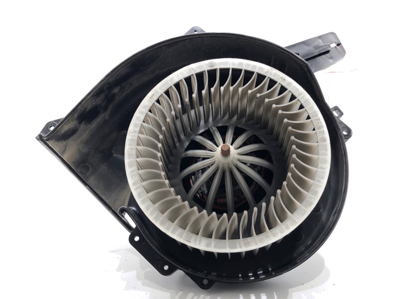 Ventilátor kúrenia Skoda Fabia III (NJ3) 2014 - 2022 6R1819015A