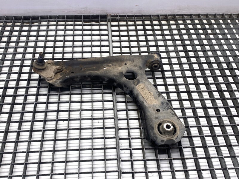 Rameno ľavé predné Skoda Fabia III (NJ3) 2014 - 2022 6R0407151F