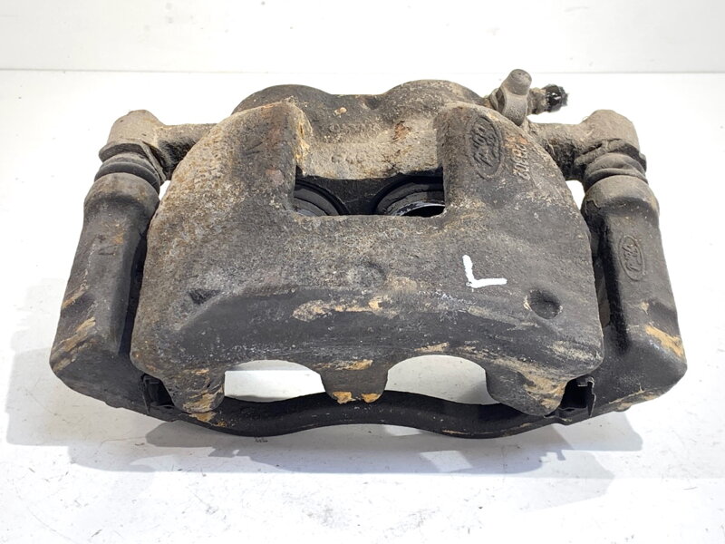 Brzdový strmeň ľavý predný Ford Transit V363 Autobus (FAD, FBD) 2013 - 2022