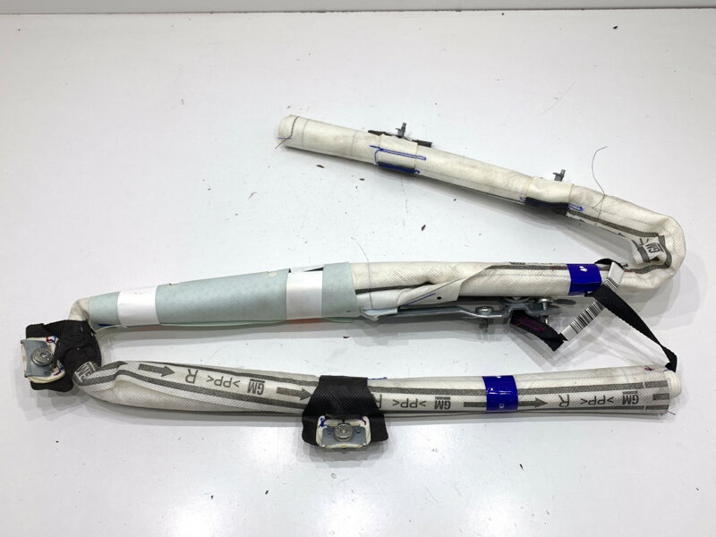 Hlavový airbag vzduchový pravý Opel Corsa E (X15) 2014 - 2022 39045978