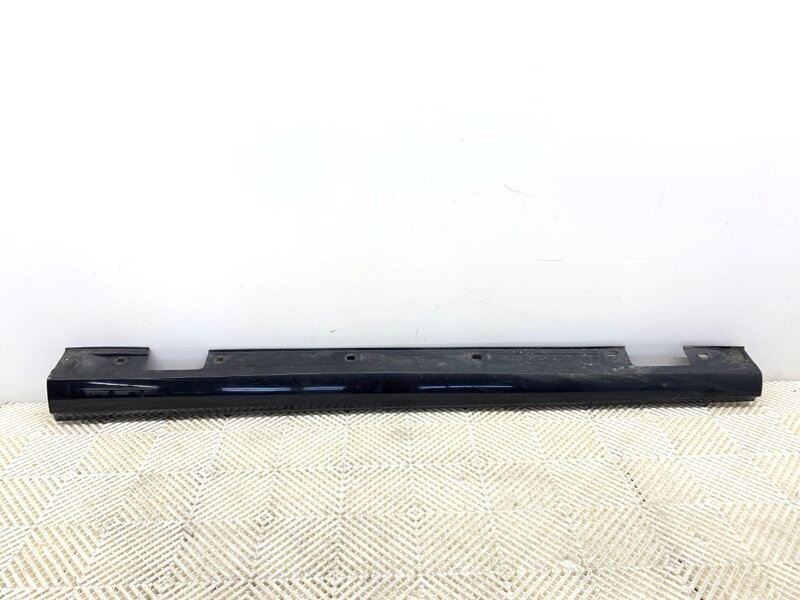 Lišta prahová ľavá Mercedes-benz Class A (W176) 2012 - 2018 A2466900240