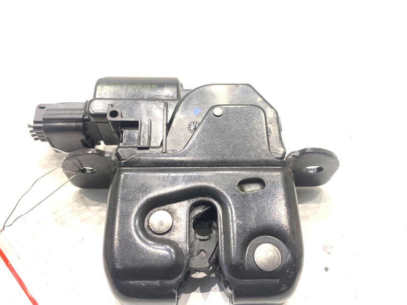 Zámok veka batožinového priestoru zadný Renault Grand Scénic III (JZ0/1_) 2009 - 2022 846300003R