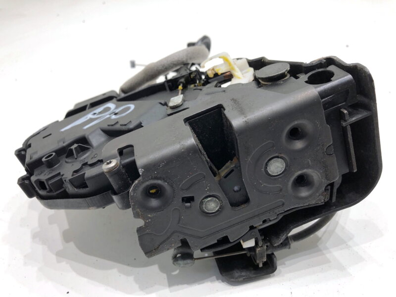 Zámok dverí pravý predný Volvo S80 II (124) 2006 - 2016 31253674