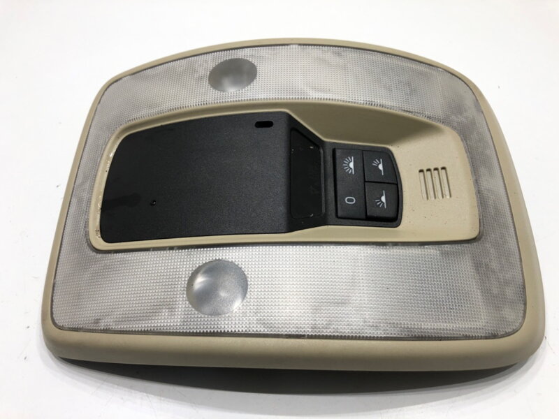 Stropné svetlo Volvo S80 II (124) 2006 - 2016 39819988