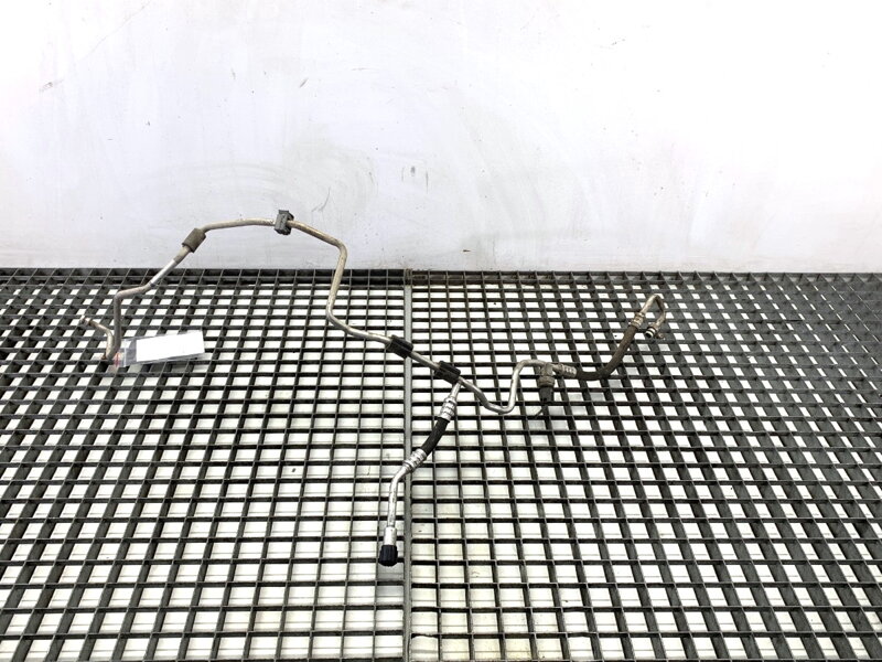 Hadica klimatizácie Mini Mini Countryman (R60) 2010 - 2016 9806518