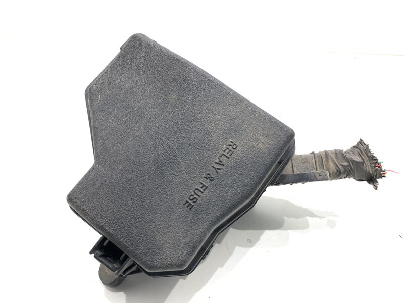 Poistková skrinka Toyota Yaris (_P13_) 2010 - 2022