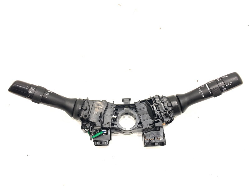 Prepínač združený Toyota Yaris (_P13_) 2010 - 2022