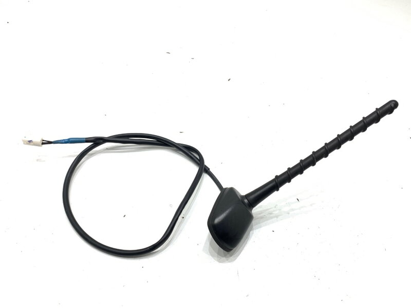 Anténa Toyota Yaris (_P13_) 2010 - 2022
