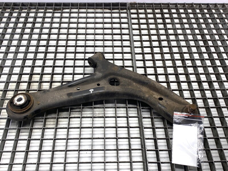 Rameno pravé predné Ford Fiesta VI (CB1, CCN) 2008 - 2022