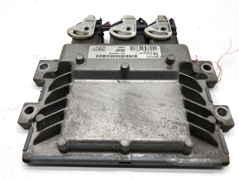 Riadiaca jednotka motora Ford Fiesta VI (CB1, CCN) 2008 - 2022 8V21-12A650-RF