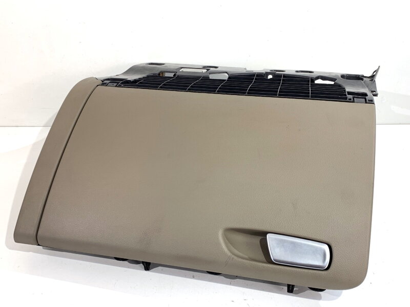 Odkladacia schránka spolujazdca Audi A5 (8T3) 2007 - 2017 8K1857035