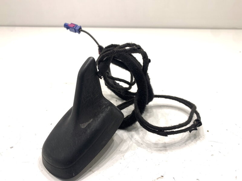 Anténa Audi A5 (8T3) 2007 - 2017 8T0035503E