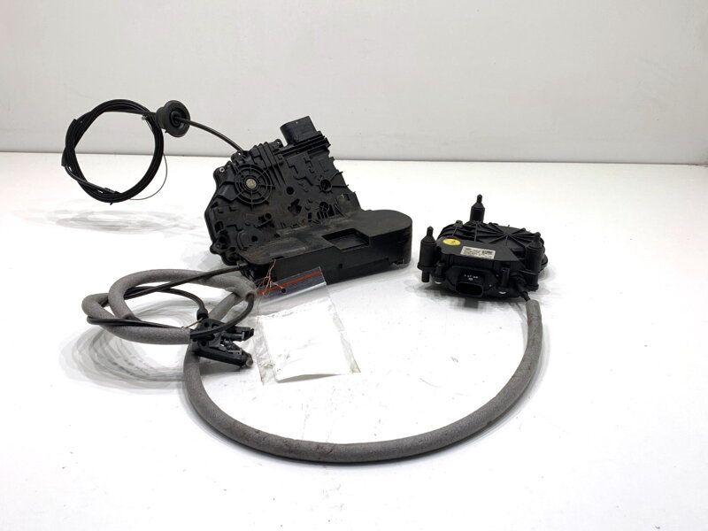 Zámok dverí ľavý zadný VW Sharan (7N1, 7N2) 2010 - 2022 7N0839003A 7N0839015C