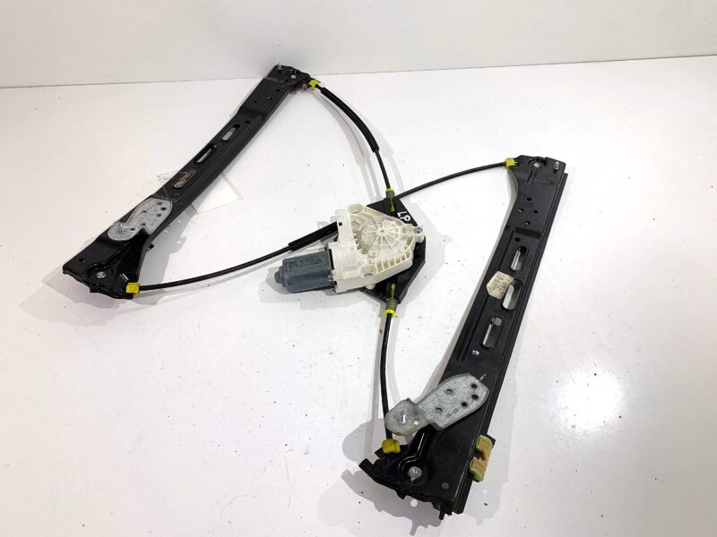 Sťahovačka okna ľavá predná VW Sharan (7N1, 7N2) 2010 - 2022 8K0959802B