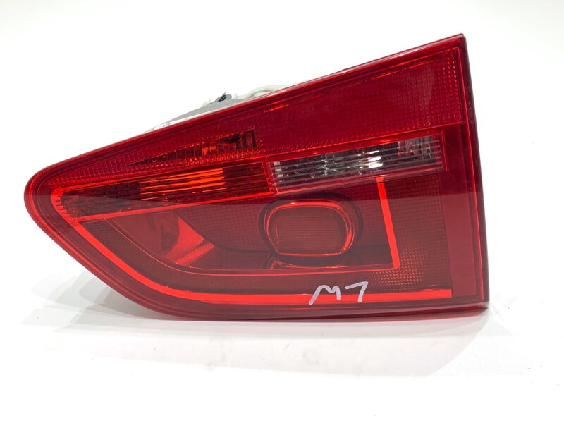 Svetlo zadné ľavé vnútorné VW Sharan (7N1, 7N2) 2010 - 2022 7N0945093K