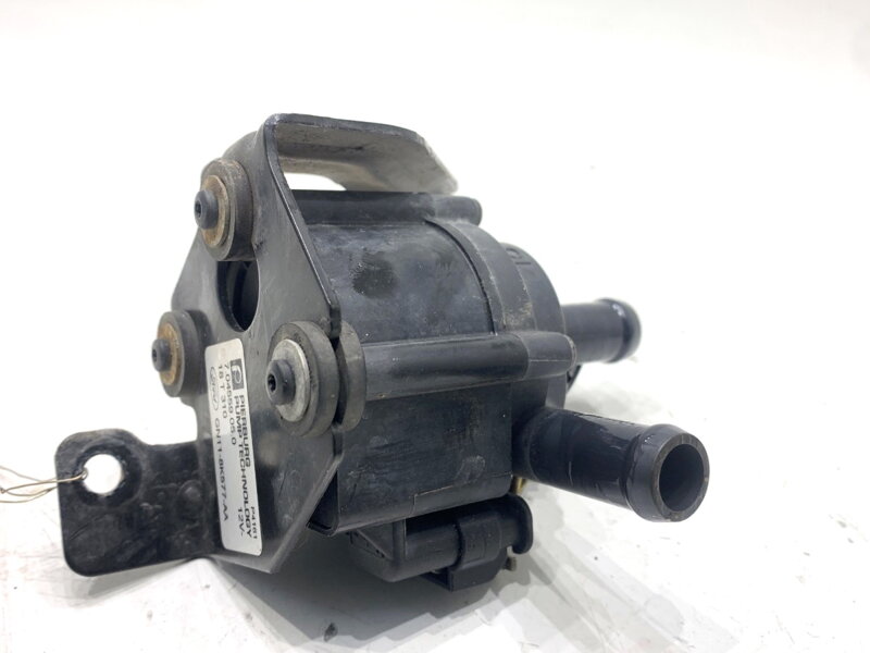 Prídavná vodná pumpa Ford Transit Courier B460 2014 - 2022 GN11-8K577-AA