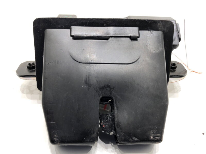 Zámok veka batožinového priestoru zadný Ford Fiesta VI (CB1, CCN) 2008 - 2022 8A61-A442A66-BE