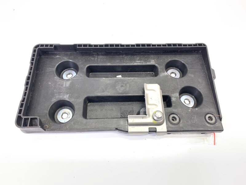 Základňa akumulátora Skoda Superb III Kombi (3V5) 2015 - 2022 3Q0804869A