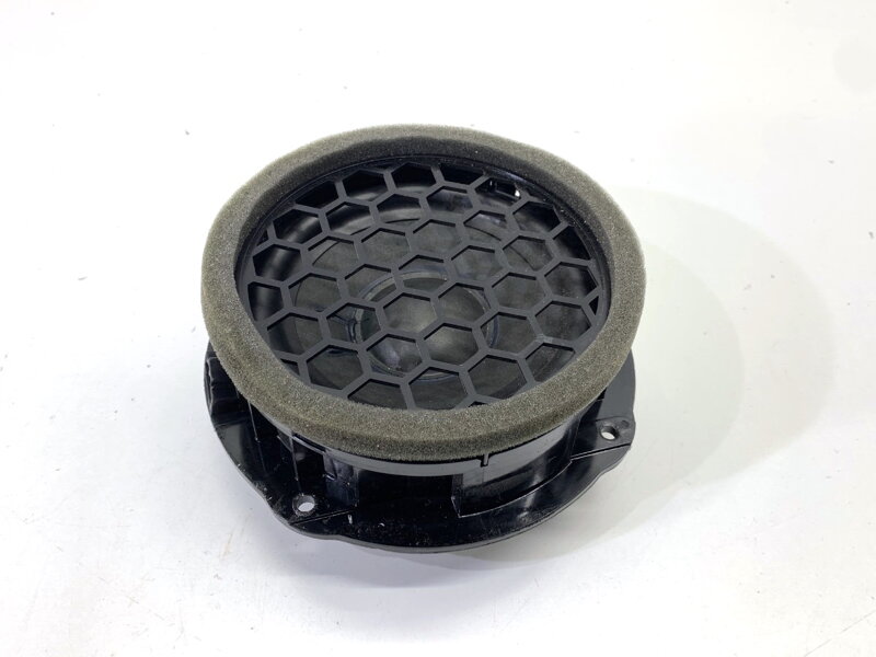 Reproduktor Skoda Superb III Kombi (3V5) 2015 - 2022 3V0035411K