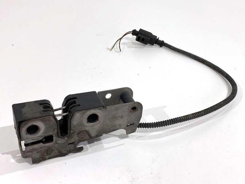 Zámok kapoty predný Porsche Panamera (970) 2009 - 2017