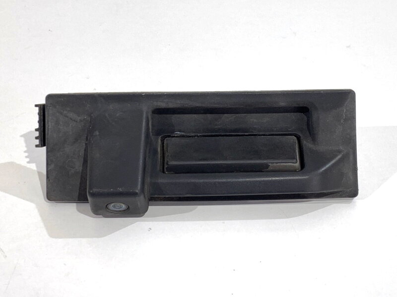 Kľučka veka batožinového priestoru zadná kamera Porsche Panamera (970) 2009 - 2017 97061342502