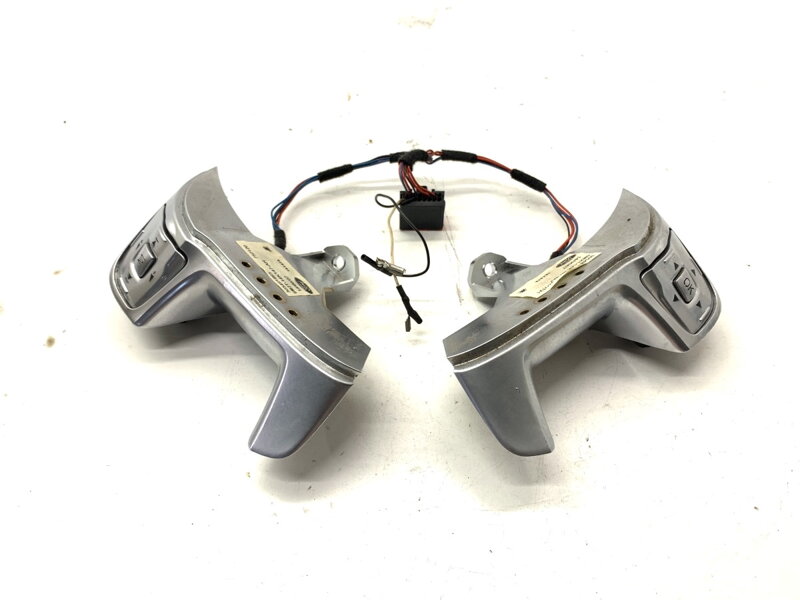 Prepínače volantu Ford Mondeo IV Turnier (BA7) 2007 - 2015 6M2T-14K147-BG 6M2T-14K147-AH