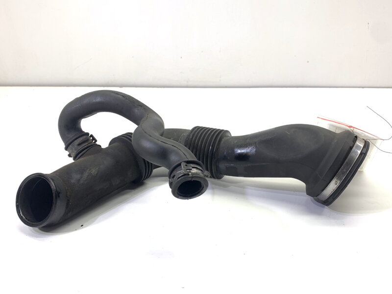 Vzduchové potrubie Ford Mondeo IV Turnier (BA7) 2007 - 2015 6G91-9C623-DG