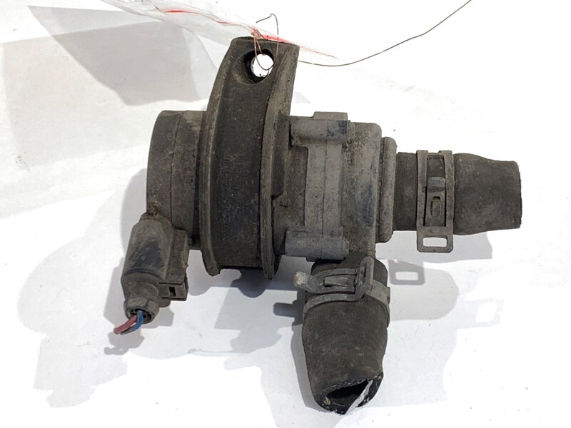 Prídavná vodná pumpa Porsche Panamera (970) 2009 - 2017 7L0965561L