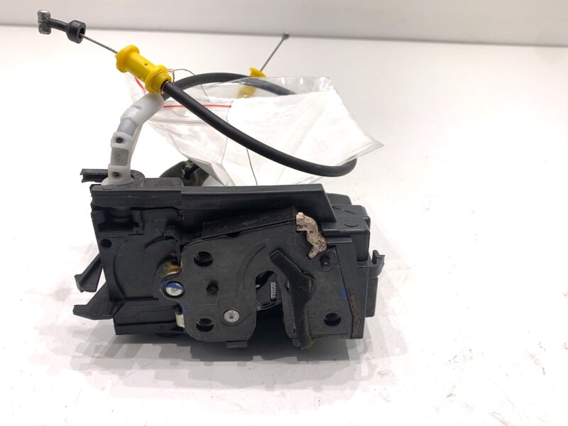 Zámok dverí ľavý zadný Peugeot 308 II (LB_, LP_, LW_, LH_, L3_) 2013 - 2021