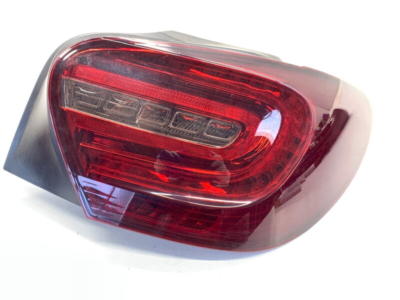 Svetlo pravé zadné Mercedes-benz Class A (W176) 2012 - 2018