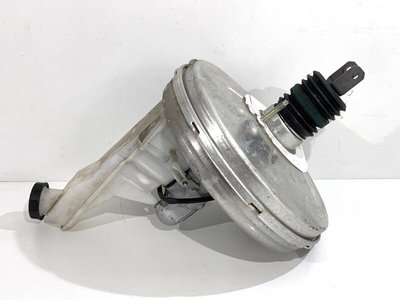 Servo brzdy Mercedes-benz Class A (W176) 2012 - 2018 A2464301230