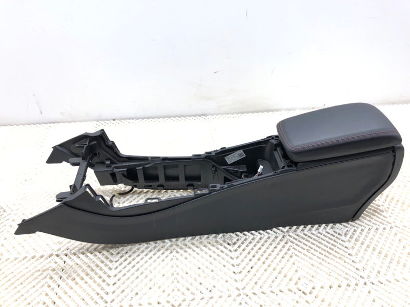 Tunel stredový S lakťovou opierkou Mercedes-benz Class A (W176) 2012 - 2018 A1766800800