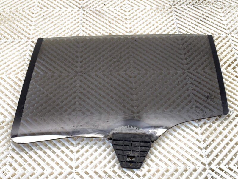 Okno ľavé zadné dvojitá Porsche Panamera (970) 2009 - 2017