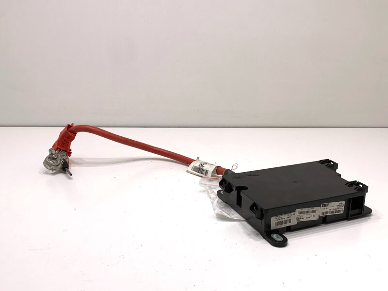 Poistková skrinka Jaguar XF I (X250) 2008 - 2015 CX23-14300-BC