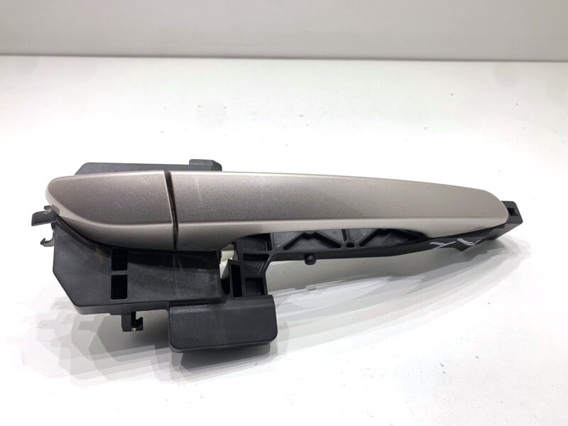 Kľučka vonkajšia pravá zadná Hyundai Tucson (TL, TLE) 2015 - 2022