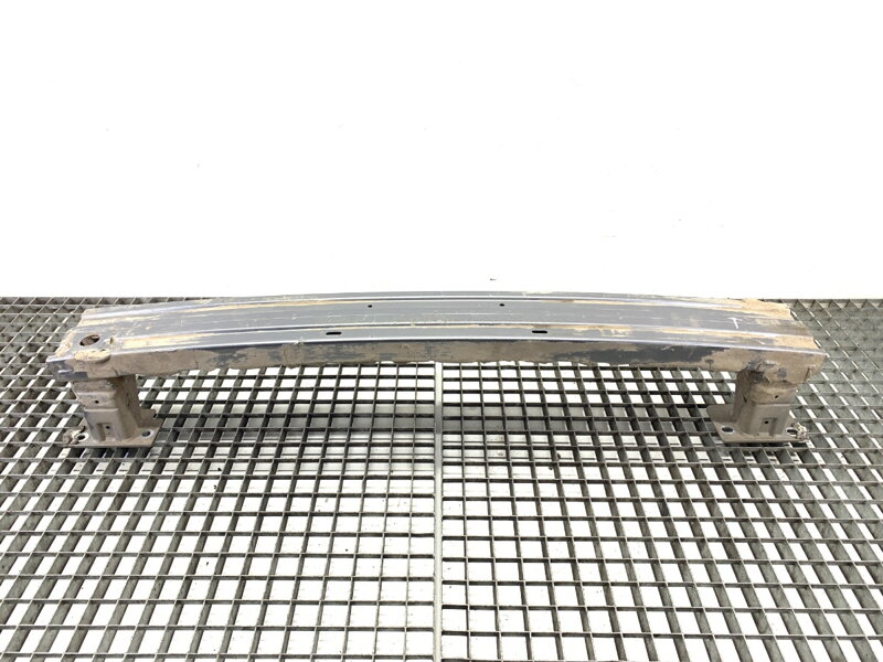 Výstuha nárazníka zadná Renault Arkana I (LCM_) 2019 - 2022