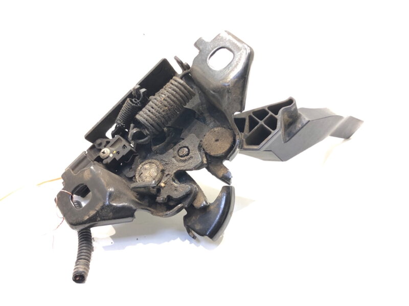 Zámok kapoty predný Renault Arkana I (LCM_) 2019 - 2022