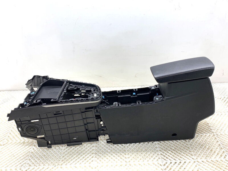 Tunel stredový Renault Arkana I (LCM_) 2019 - 2022