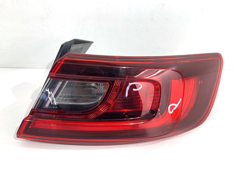 Svetlo pravé zadné Renault Arkana I (LCM_) 2019 - 2022 265500964R
