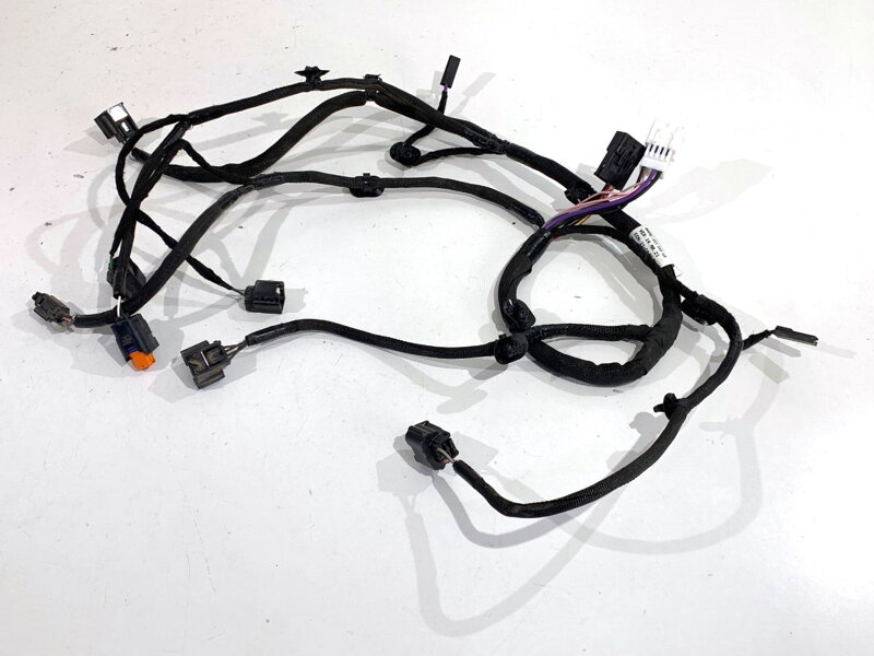 Kabeláž veka batožinového priestoru kufra zadná Renault Arkana I (LCM_) 2019 - 2022 240515661R