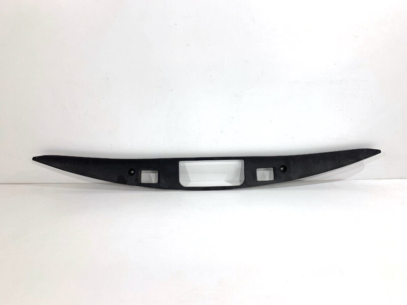 Lišta veka batožinového priestoru zadná Mercedes-benz CLA Coupe (C117) 2013 - 2019 A1177500093