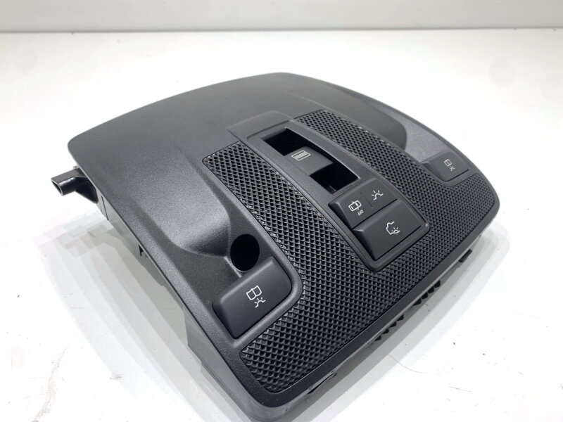 Stropné svetlo Mercedes-benz CLA Coupe (C117) 2013 - 2019 A0009007503