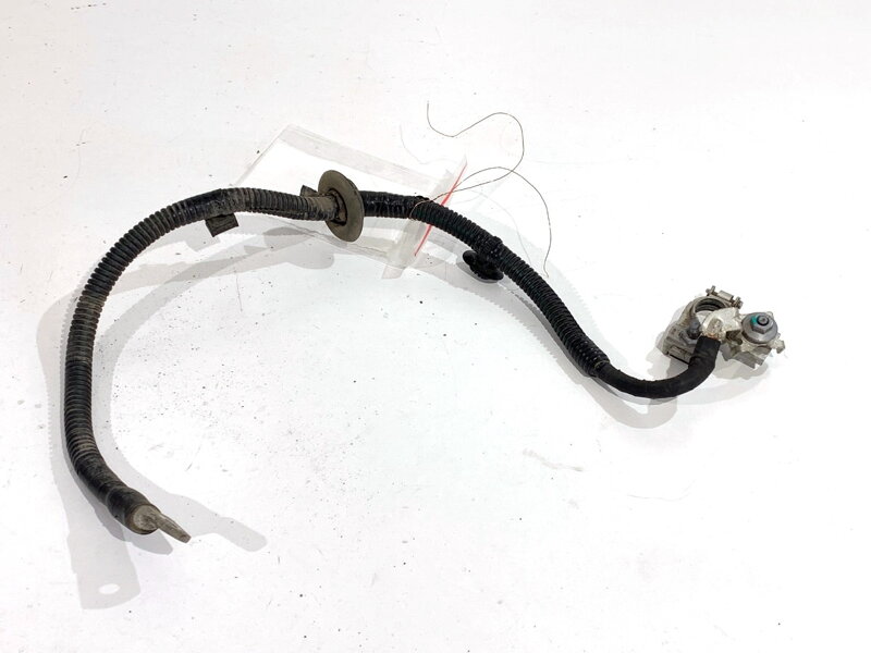 PÓL / svorka (BATÉRIE) mínus Renault Arkana I (LCM_) 2019 - 2022